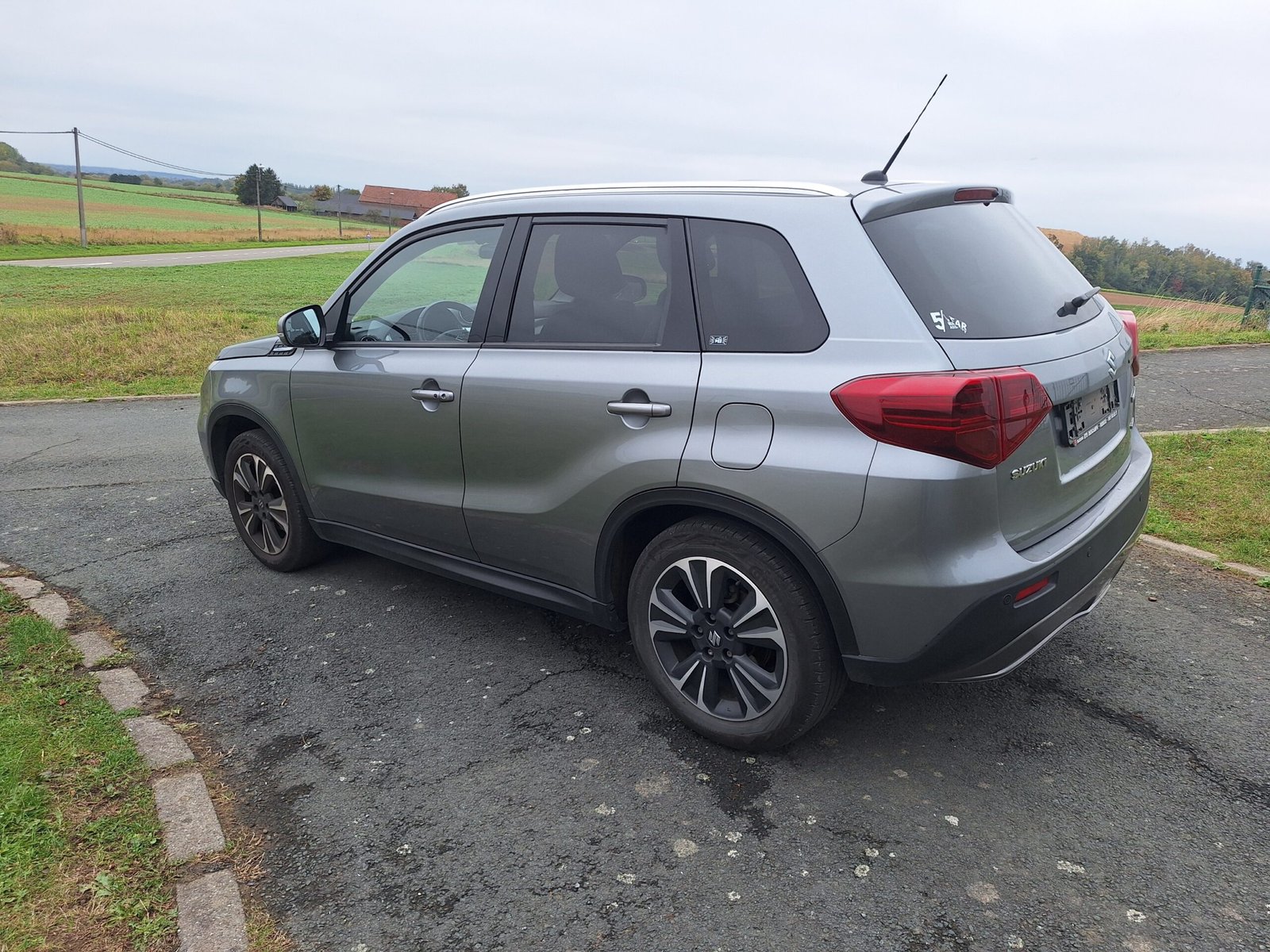 20251007_161100_resized