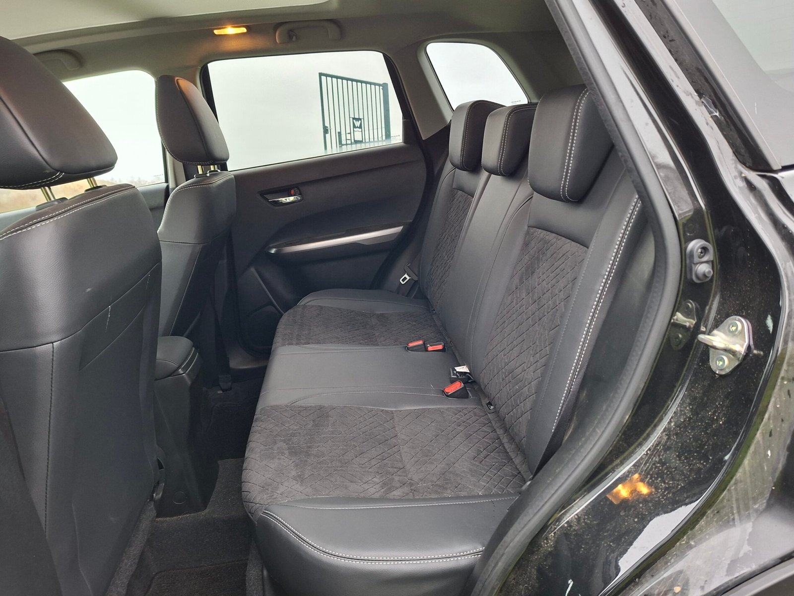 20251129_101012_resized