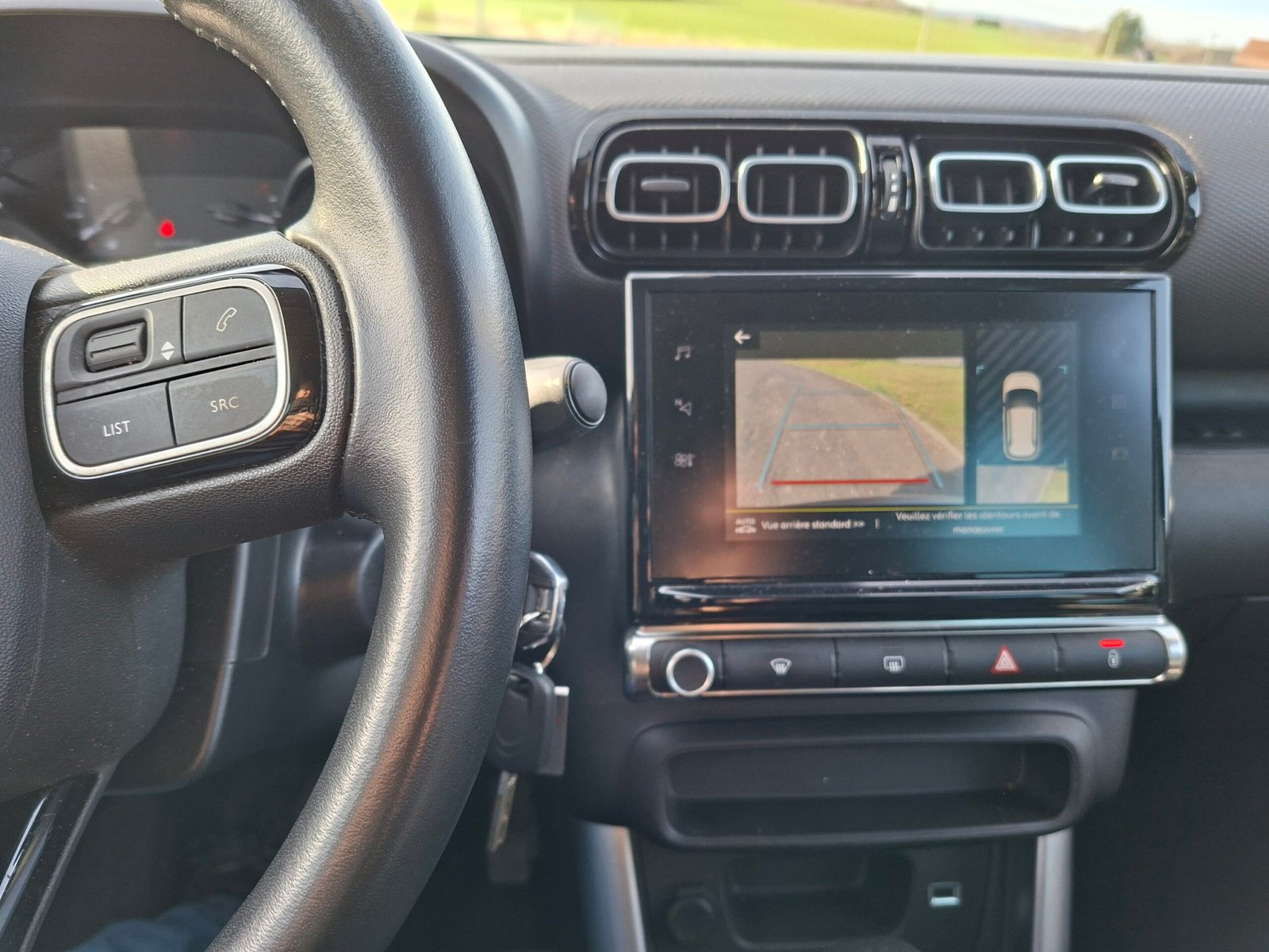 20251216_121237_resized