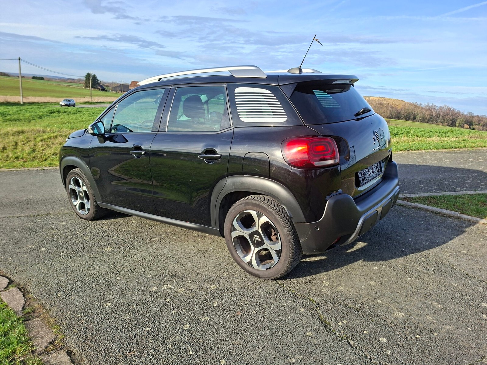 20251216_121345_resized