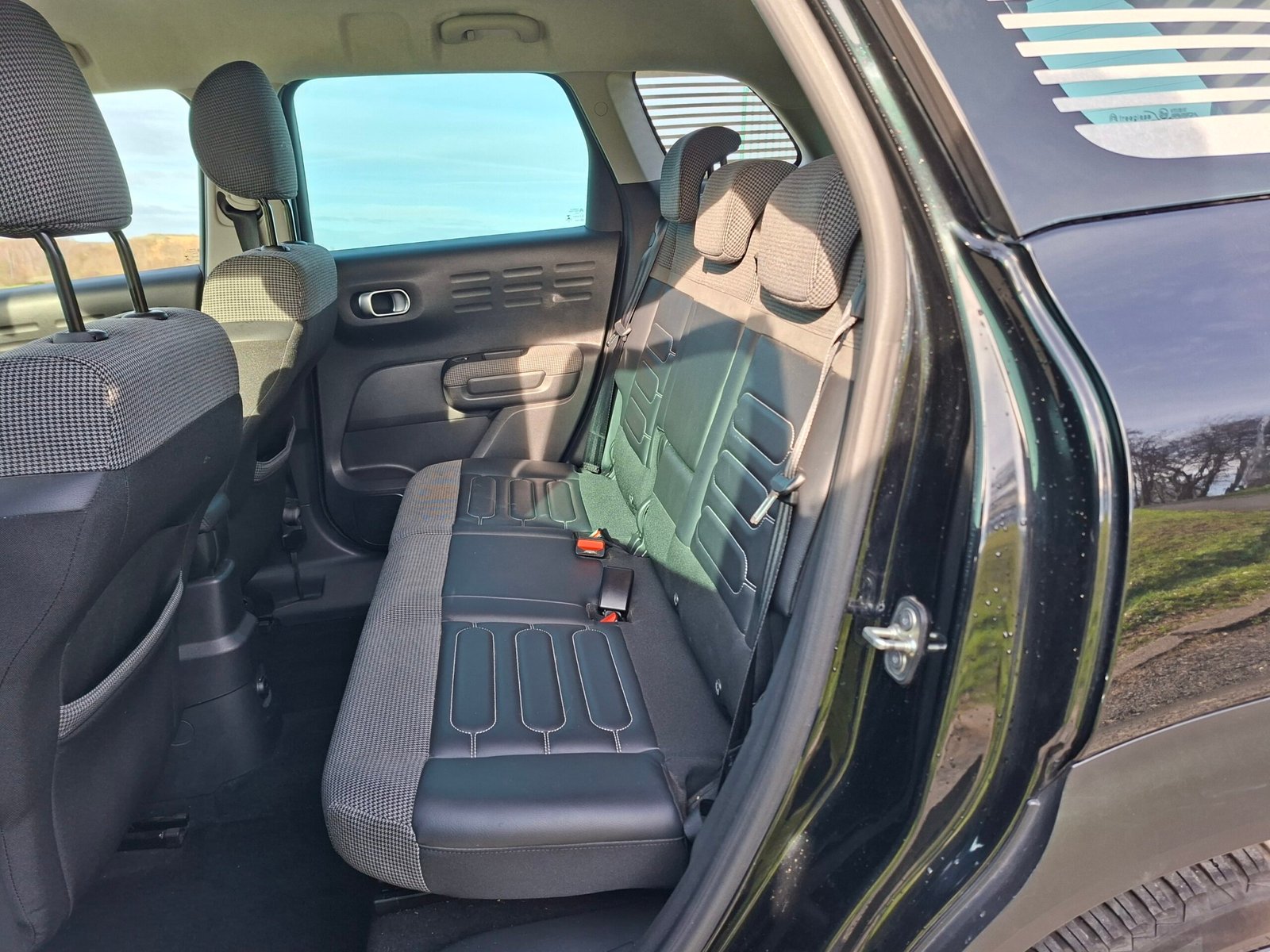 20251216_121356_resized